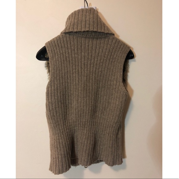 Armani Exchange Wool and Faux Fur Vest - Picture 3 of 8